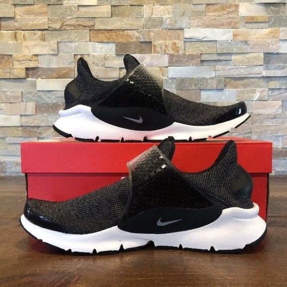 NIKE SOCK DART SE DARK GREY - Picture 2 of 6